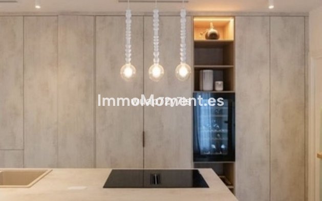 Revente - Villa - Marbella - Guadalmina Alta