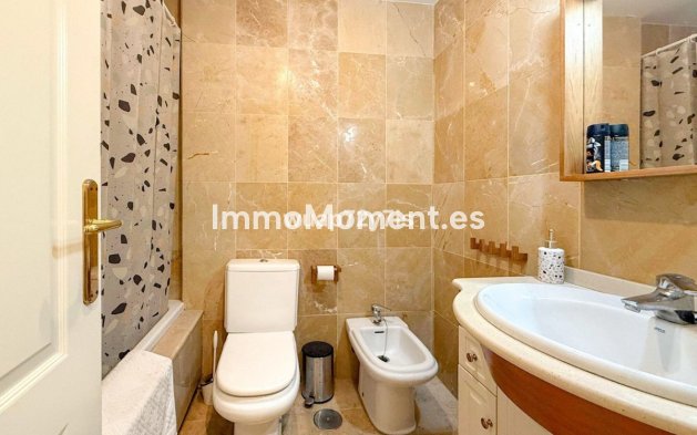 Revente - Appartement - Estepona  - Estepona Centro