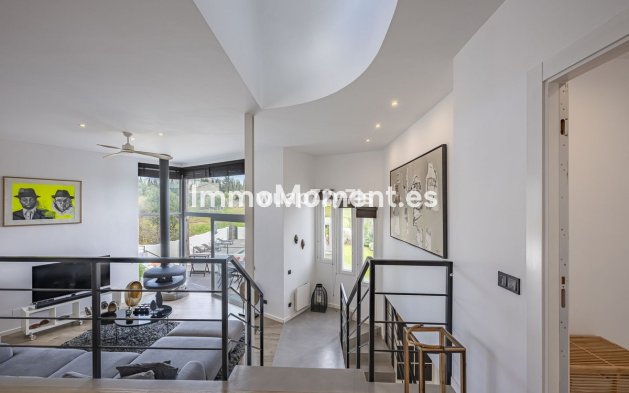 Resale - Villa - Marbella - Guadalmina Alta