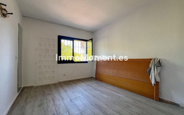 Wiederverkauf - Villa - Estepona  - New Golden Mile