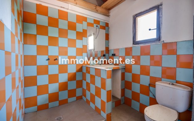 Revente - Maison de campagne - Intérieur                       - Monda