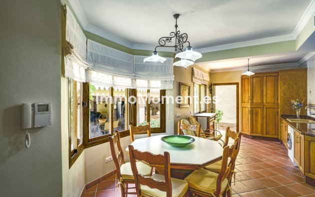 Wiederverkauf - Villa - Benahavís - La Quinta