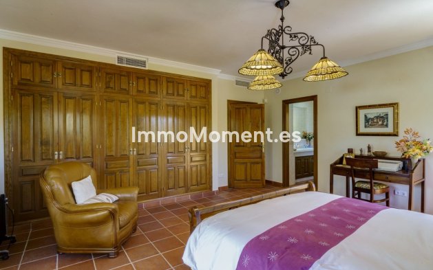 Wiederverkauf - Villa - Benahavís - La Quinta