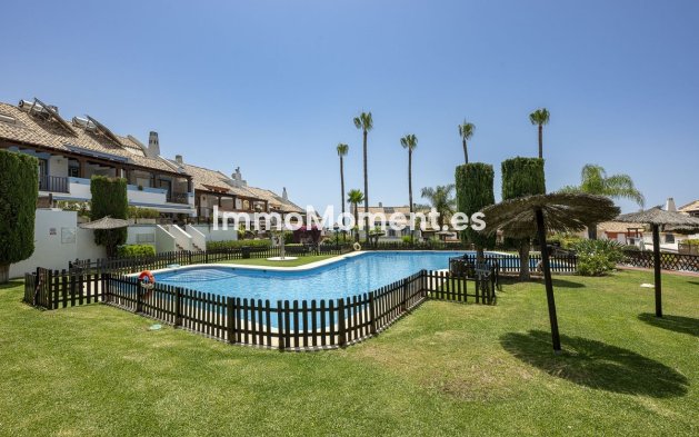 Reventa - Villa - Marbella - Marbella Centro