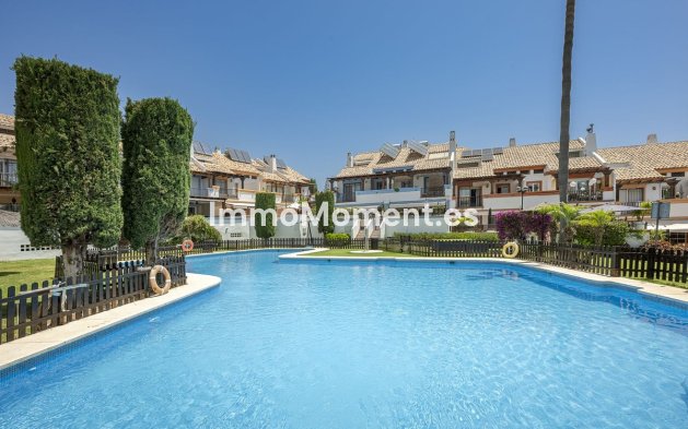 Reventa - Villa - Marbella - Marbella Centro