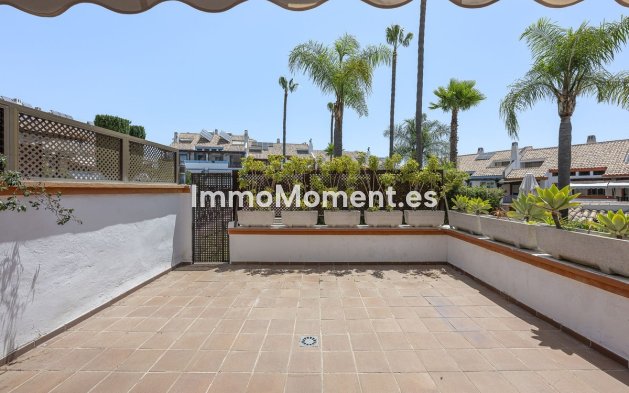 Reventa - Villa - Marbella - Marbella Centro