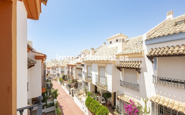 Reventa - Villa - Marbella - Marbella Centro