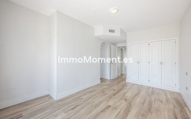 Reventa - Villa - Marbella - Marbella Centro