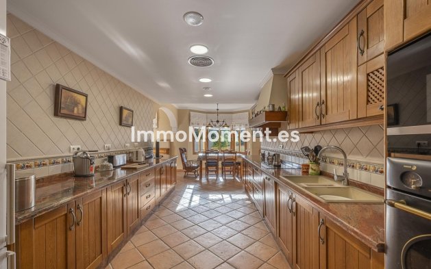 Bestaande woning - Villa - Benahavís - La Quinta