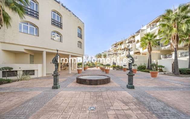 Revente - Appartement - Estepona  - Estepona Centro