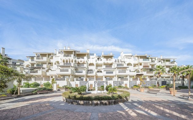 Revente - Appartement - Estepona  - Estepona Centro