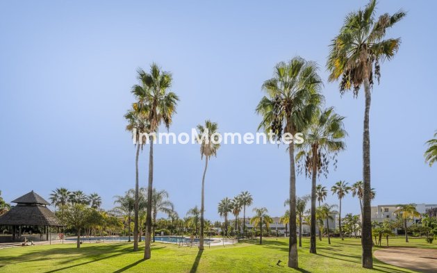 Revente - Appartement - Estepona  - Estepona Centro