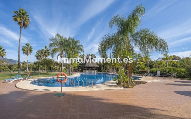 Revente - Appartement - Estepona  - Estepona Centro
