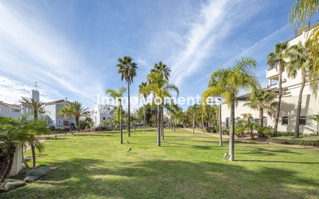 Revente - Appartement - Estepona  - Estepona Centro