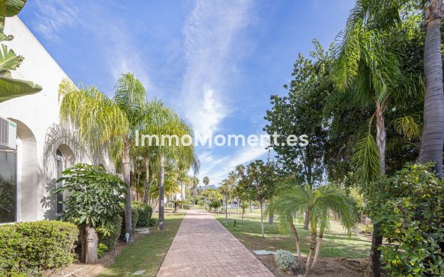 Revente - Appartement - Estepona  - Estepona Centro