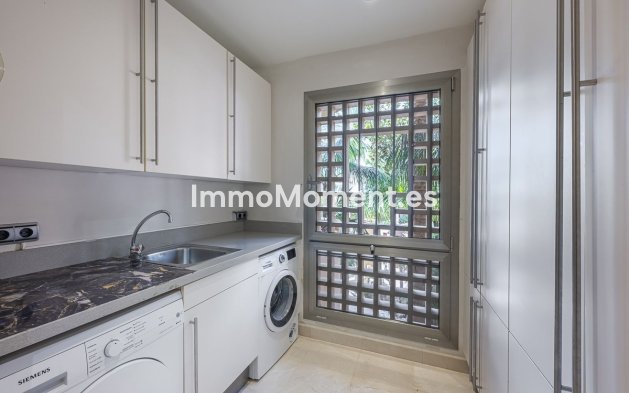 Resale - Apartment - Marbella - Marbella Centro