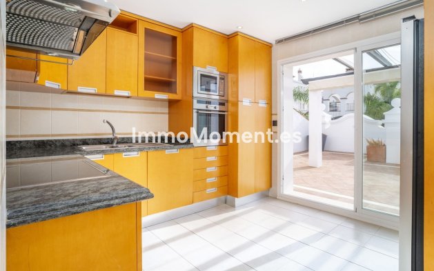 Resale - Apartment - Marbella - Marbella Centro