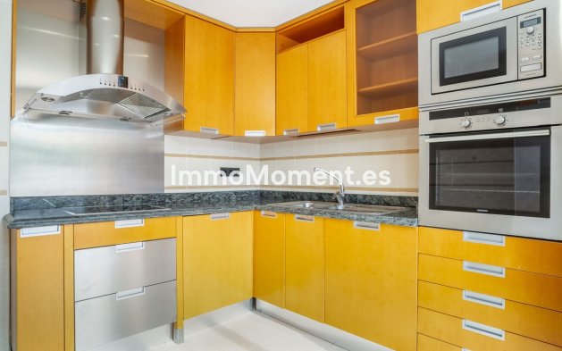 Resale - Apartment - Marbella - Marbella Centro