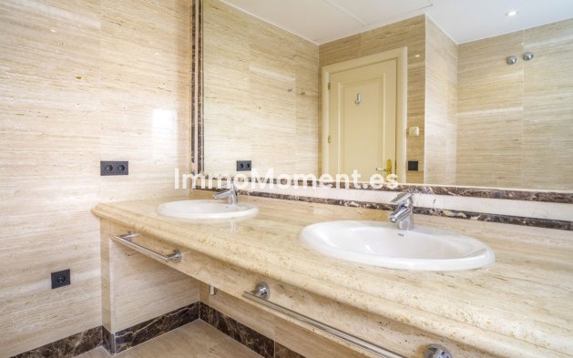 Resale - Apartment - Marbella - Marbella Centro