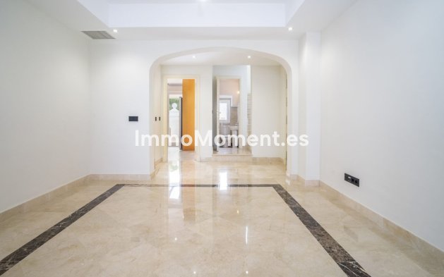 Resale - Apartment - Marbella - Marbella Centro