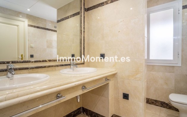 Resale - Apartment - Marbella - Marbella Centro