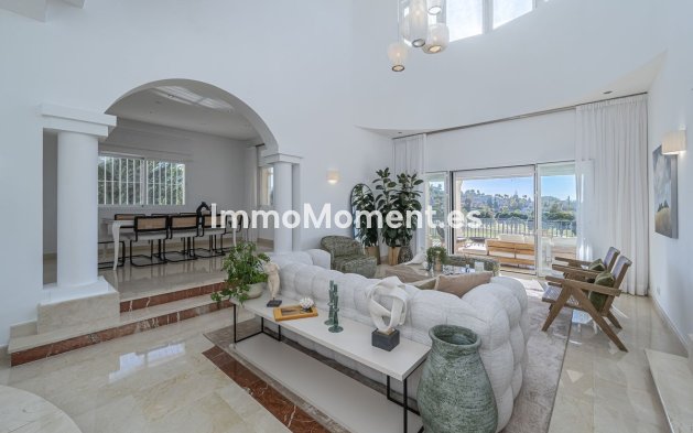 Wiederverkauf - Villa - Marbella - Nueva Andalucía