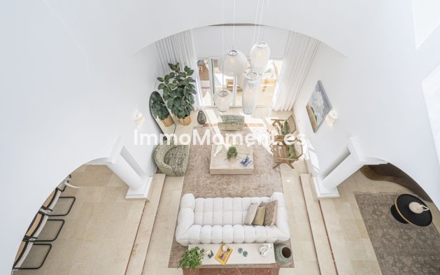 Wiederverkauf - Villa - Marbella - Nueva Andalucía