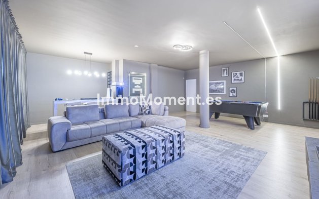 Wiederverkauf - Villa - Marbella - Nueva Andalucía