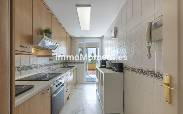 Wiederverkauf - Wohnung - Marbella - Bahía de Marbella