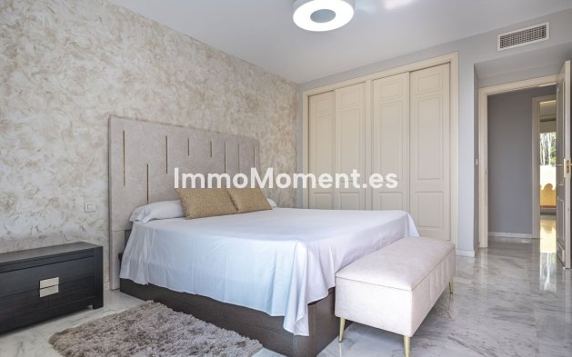 Wiederverkauf - Wohnung - Marbella - Bahía de Marbella