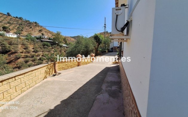 Resale - Country house - Inland  - Alora