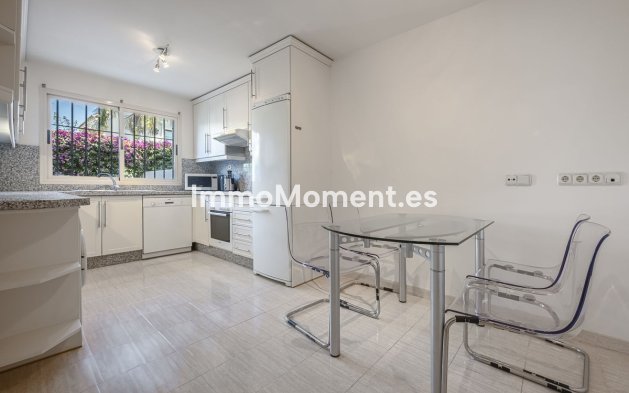 Revente - Maison mitoyenne - Marbella - Nueva Andalucía