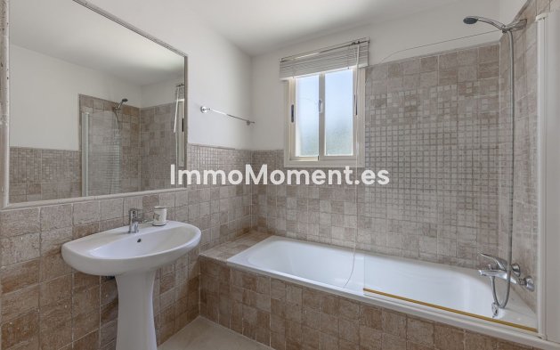 Revente - Maison mitoyenne - Marbella - Nueva Andalucía