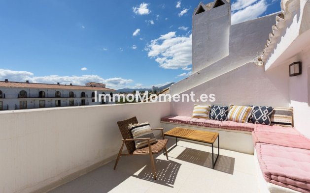Bestaande woning - Geschakelde woning - Marbella - Nueva Andalucía