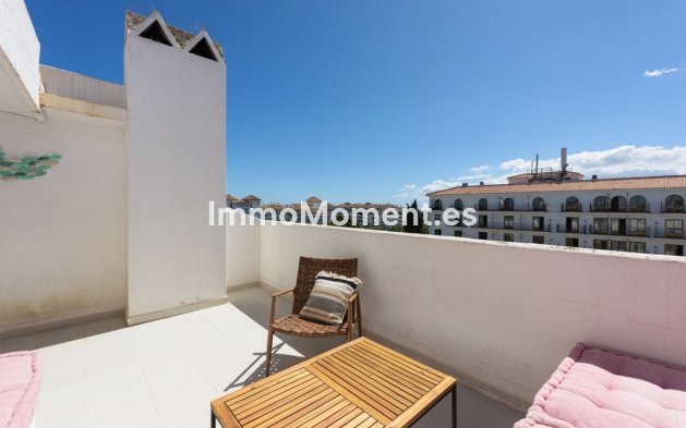 Bestaande woning - Geschakelde woning - Marbella - Nueva Andalucía