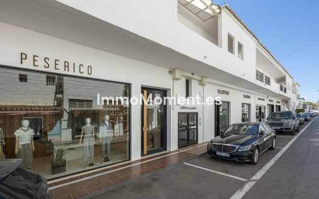 Wiederverkauf - Wohnung - Marbella - Puerto Banús