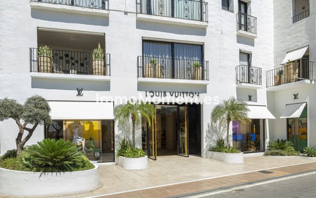 Wiederverkauf - Wohnung - Marbella - Puerto Banús