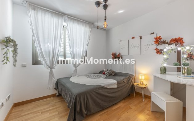 Resale - Apartment - Mijas - La Cala de Mijas