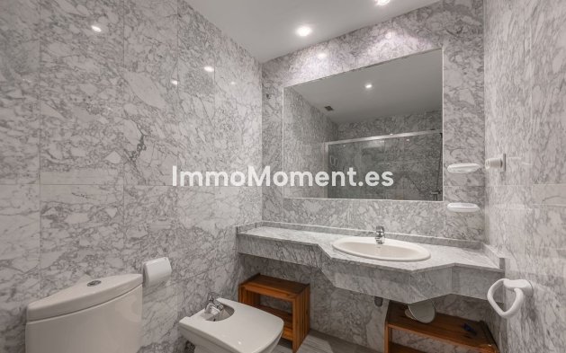 Wiederverkauf - Wohnung - Marbella - Puerto Banús