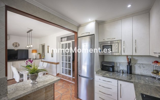 Wiederverkauf - Wohnung - Marbella - Nueva Andalucía