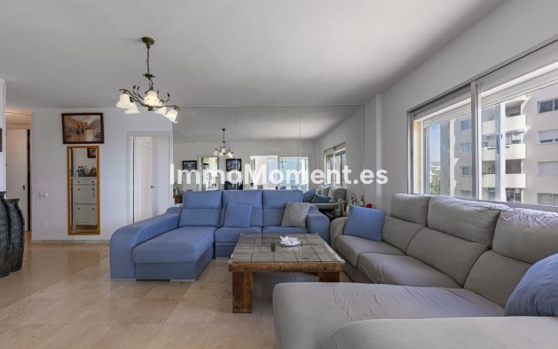 Wiederverkauf - Wohnung - Estepona  - Estepona Centro