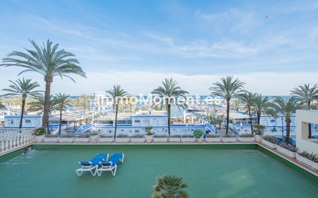 Wiederverkauf - Wohnung - Estepona  - Estepona Centro