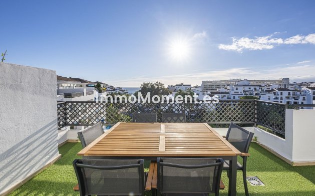Resale - Apartment - Marbella - Puerto Banús