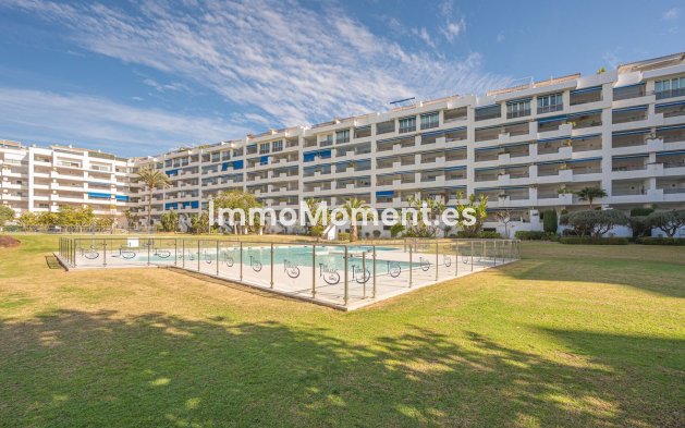 Resale - Apartment - Marbella - Puerto Banús
