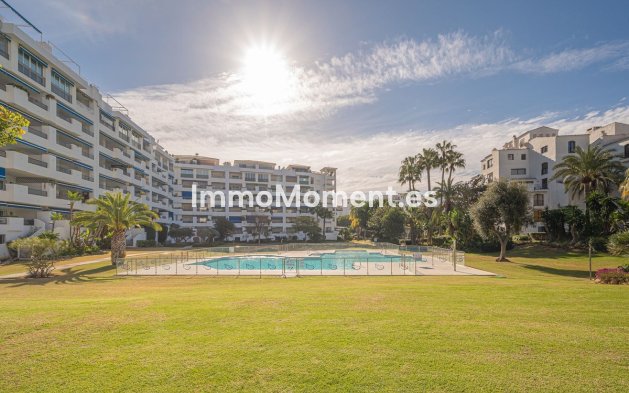 Resale - Apartment - Marbella - Puerto Banús
