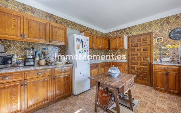 Reventa - Villa - Marbella - Guadalmina Alta