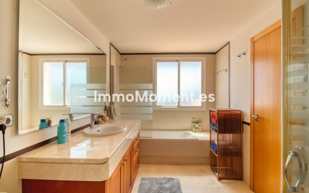 Revente - Maison mitoyenne - Manilva - Manilva Centro