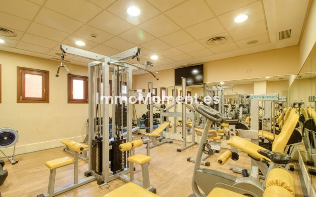 Wiederverkauf - Wohnung - Estepona  - Estepona Centro