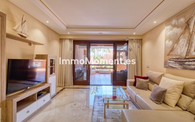 Wiederverkauf - Wohnung - Estepona  - Estepona Centro