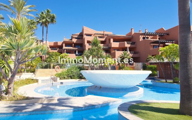 Wiederverkauf - Wohnung - Estepona  - Estepona Centro